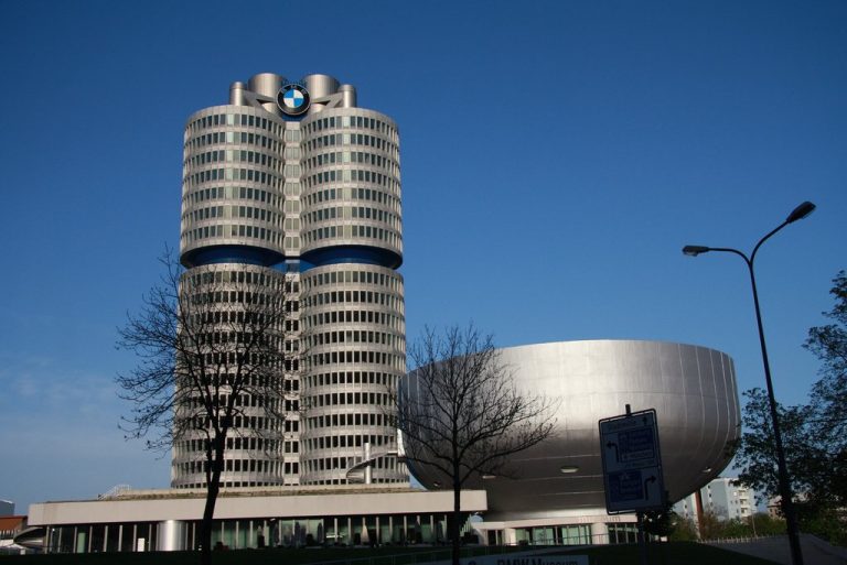 Consiliul Concurenţei a luat în vizor preluarea Automobile Bavaria de către Pappas Holding Gmbh şi MHS Holding