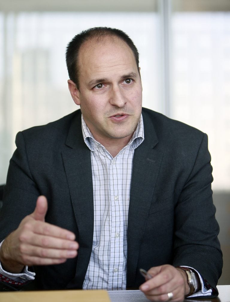 Meyer: investitorii nu sunt motivați să-și investească banii în România