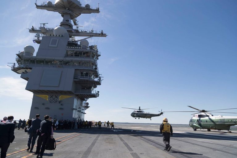 Trump: “Daca va fi un război, atunci s-ar produce distrugeri nemaivăzute”