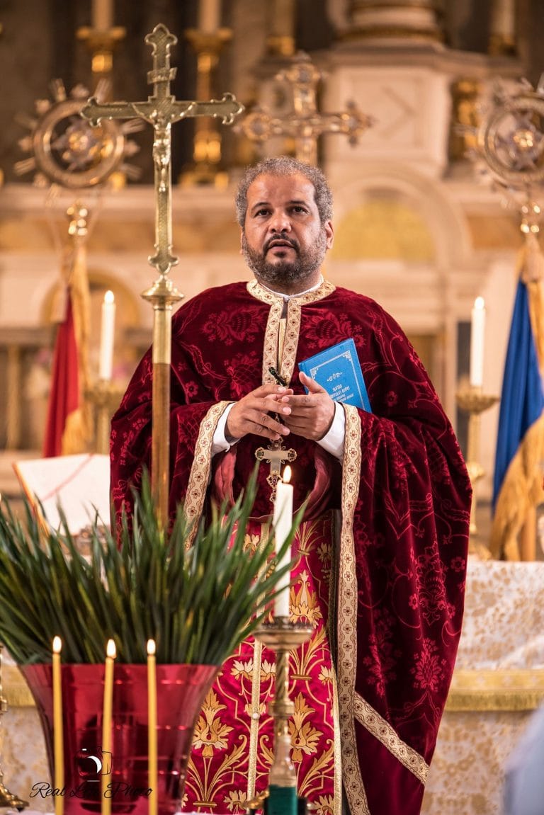 Interviu cu Eduard Fartan: Papa Francisc încearcă să (re)propună calea bucuriilor simple