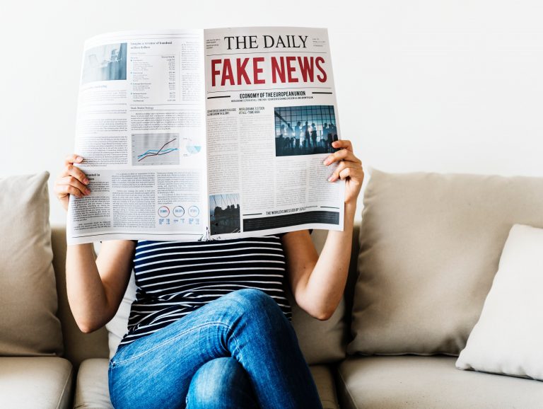 MAI ar putea închide publicațiile care difuzează informații false MAI ar putea închide publicațiile care difuzează informații false