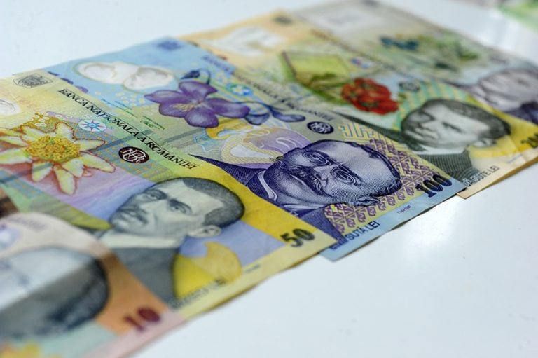Cîțu: Nu luăm bani de la investiții pentru pensii. Pilonul I, o bombă cu ceas Cîțu: Nu luăm bani de la investiții pentru pensii. Pilonul I, o bombă cu ceas