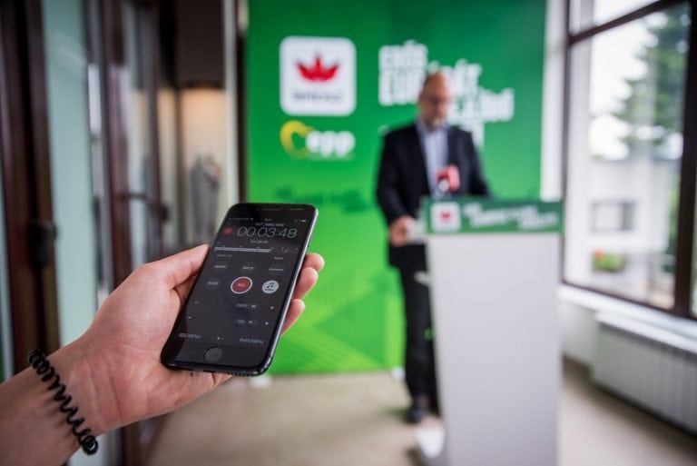 Kelemen Hunor respinge soluția preluării Cimitirului Valea Uzului de către Armată