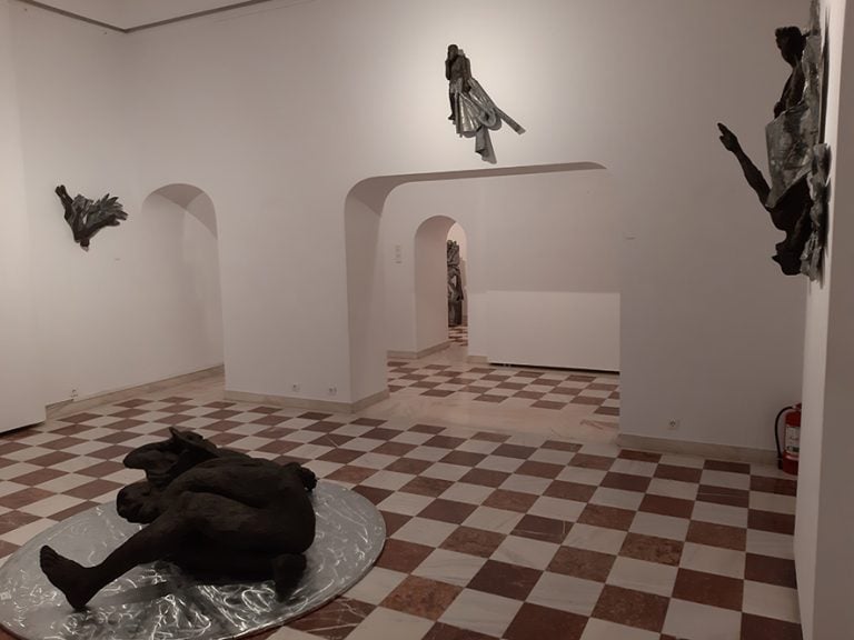 Cum modelează Aurel Vlad tabla zincată şi ce alte minuni mai face