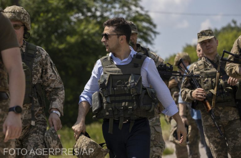 Cel puţin 24 de marinari ucraineni, incluşi în schimbul de prizonieri dintre Rusia şi Ucraina