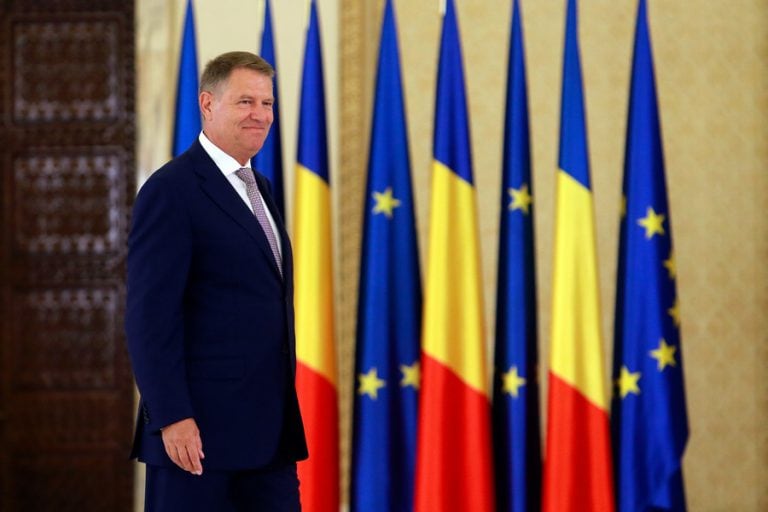Plahotniuc renunță. Iohannis salută decizia și trimite la vizita lui Aurescu