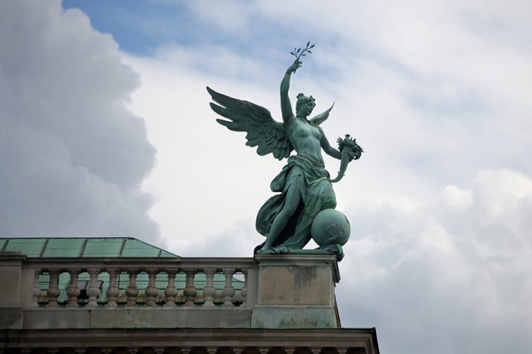 Norocul care nu ne bate