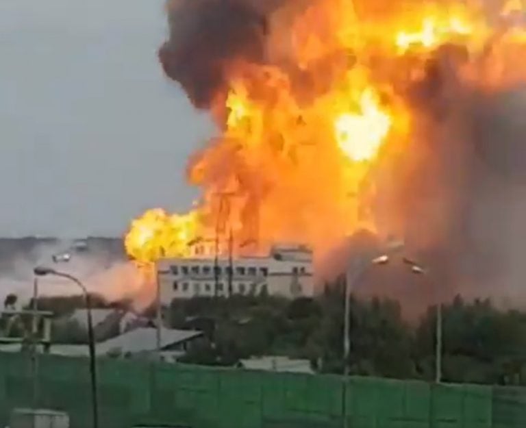 UPDATE: Incendiul uriaș de la centrala termoelectrică de lângă Moscova a fost stins – VIDEO