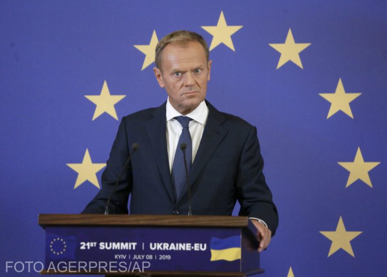 Donald Tusk: Boris Johnson vrea introducerea controalelor vamale