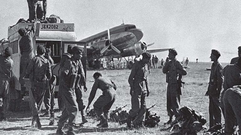 ANALIZĂ Kashmirul nu este doar o gaură neagră între două puteri nucleare, ci ascunde și un război tăcut al apei