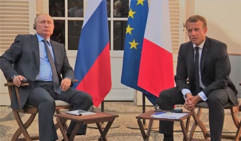 Le Point: Macron și Putin, un dialog al surzilor