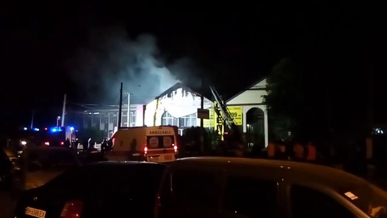 Incendiu de proporții la un hotel din Odesa