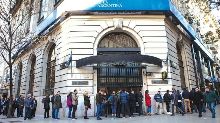 În Argentina, guvernul muribund al lui Mauricio Macri își imită opozanții În Argentina, guvernul muribund al lui Mauricio Macri își imită opozanții