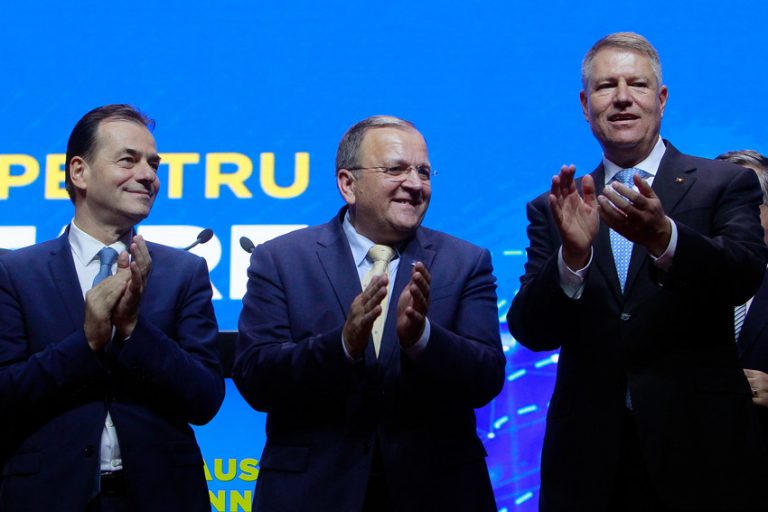 Conducerea PNL a aprobat acordurile politice. Întâlnire cu PMP, minorităţile naţionale, USR, UDMR şi ALDE