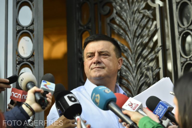 Bădălău: Majoritatea românilor din Diaspora sunt „fetele alea de le duc ăștia“