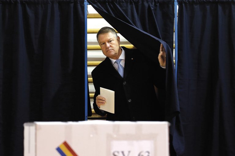 Realegerea președintelui: primul pas dintr-o probă de triplu salt