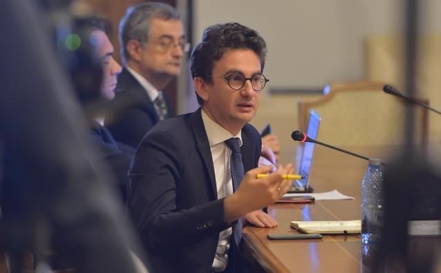 Legalitatea petrecerii de Revelion de la Biblioteca Naţională, pusă la îndoială