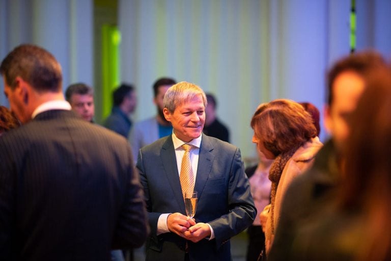 Lovitură năucitoare în Alianța USR PLUS. „Sunt supărați și frustrați”