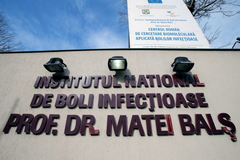 Vlad Mixich: De ce devine coronavirusul tot mai periculos desi o mare parte dintre cei infectați se vindecă