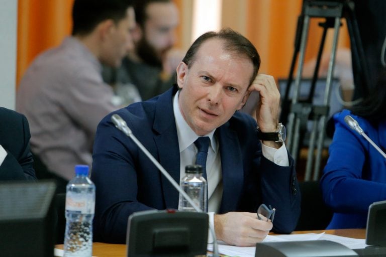 A început audierea lui Florin Cîțu. Ministrul a cerut să nu fie scandal