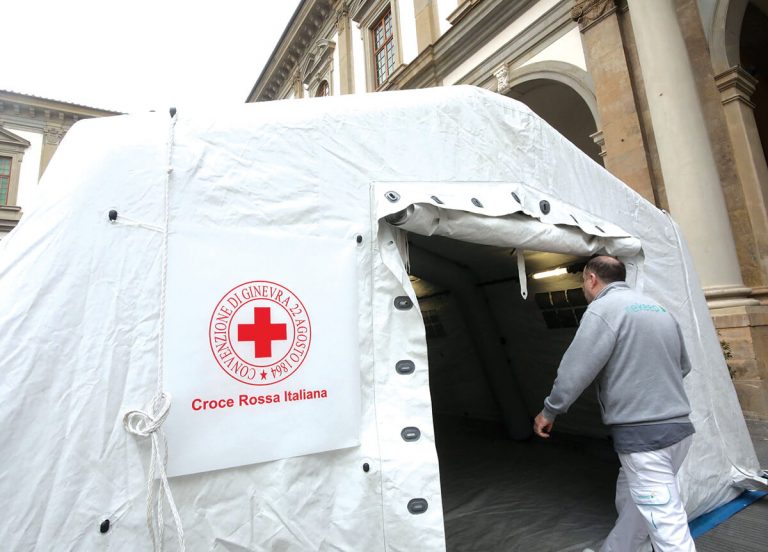 Italia: Blianțul deceselor din cauza COVID-19 se apropie de 500 de persoane Italia: Blianțul deceselor din cauza COVID-19 se apropie de 500 de persoane