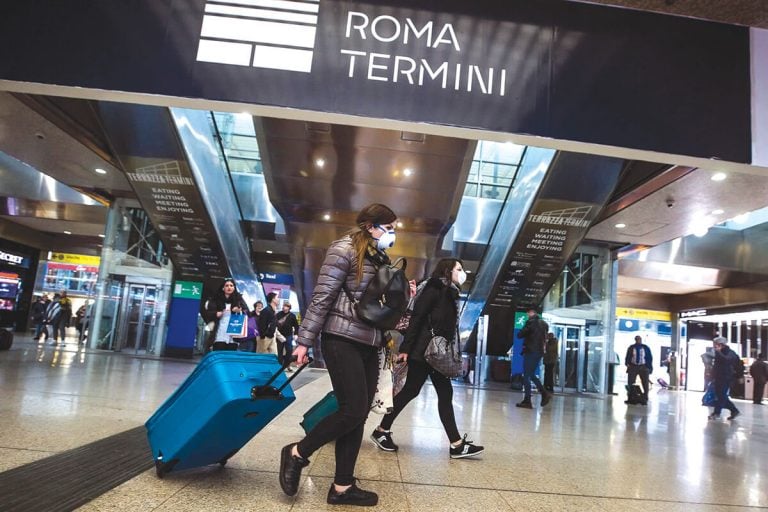 Italia: Bilanțul deceselor din cauza COVID-19 a ajuns la 17 persoane| 45 de persoane s-au vindecat Italia: Bilanțul deceselor din cauza COVID-19 a ajuns la 17 persoane| 45 de persoane s-au vindecat