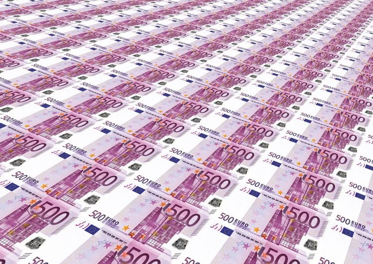UNTRR: Adoptați terapia de șoc cu COST MARE INIȚIAL, DAR PE O PERIOADĂ SCURTĂ. PIB va scădea cu 5-6% UNTRR: Adoptați terapia de șoc cu COST MARE INIȚIAL, DAR PE O PERIOADĂ SCURTĂ. PIB va scădea cu 5-6%