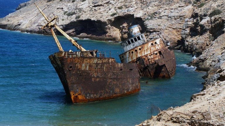 Comisia Europeană cere României și Suediei să respecte normele UE privind reciclarea navelor