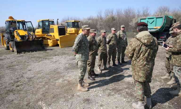 Armata montează un spital mobil în curtea Institutului ”Ana Aslan”, pentru a trata bolnavii de Covid-19