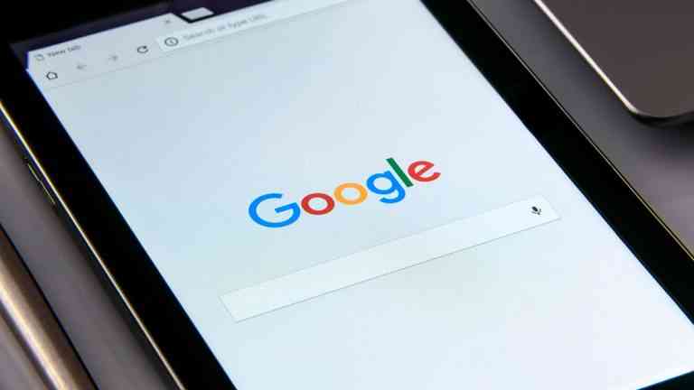 Alphabet, compania mamă Google, donează 800 de milioane de dolari pentru lupta cu coronavirusul