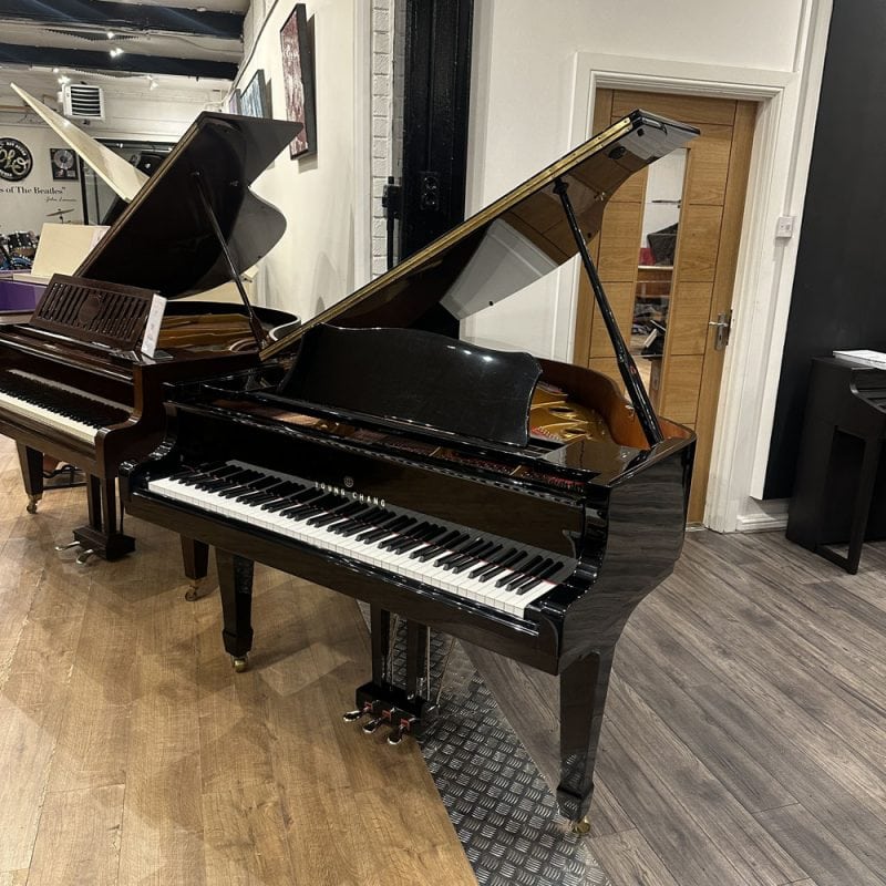 Used Young Chang TG-150 Baby Grand Piano | Sherwood Phoenix