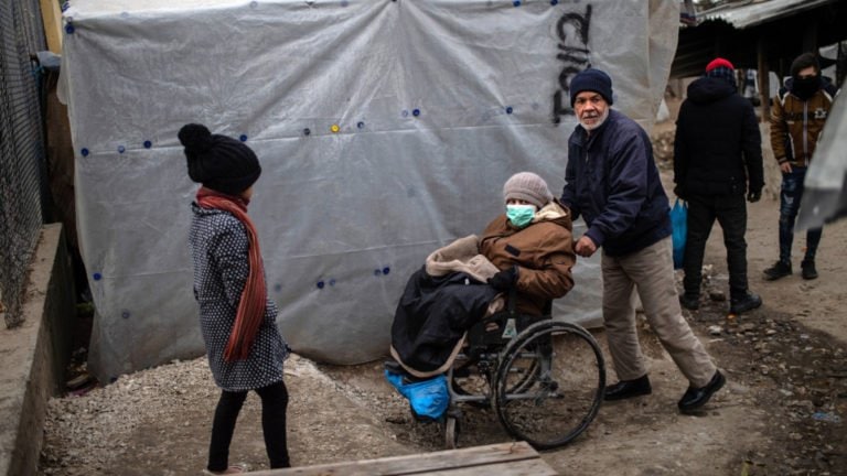148 refugees in Greece test positive for Covid19, all asymptomatic 148 refugees in Greece test positive for Covid19, all asymptomatic