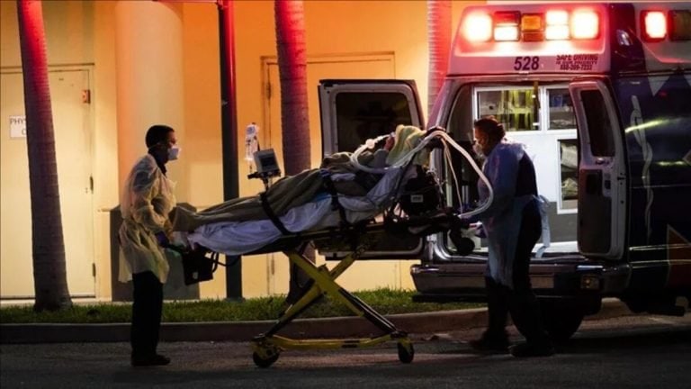 U S has reported 2,108 coronavirus deaths in 24 hours U S has reported 2,108 coronavirus deaths in 24 hours
