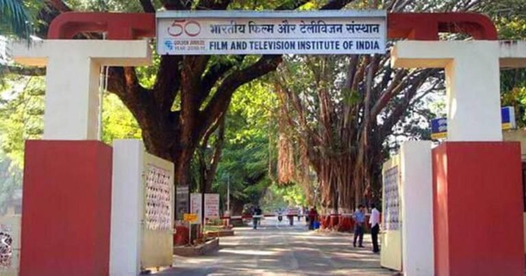Covid-19: FTII students want suspension of online classes for 2020 batch Covid-19: FTII students want suspension of online classes for 2020 batch