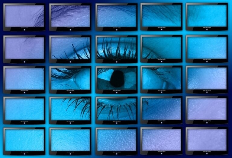 Spyware Pegasus used to snoop on Indian journalists, ministers, opposition leaders, judges and activists: Report Spyware Pegasus used to snoop on Indian journalists, ministers, opposition leaders, judges and activists: Report