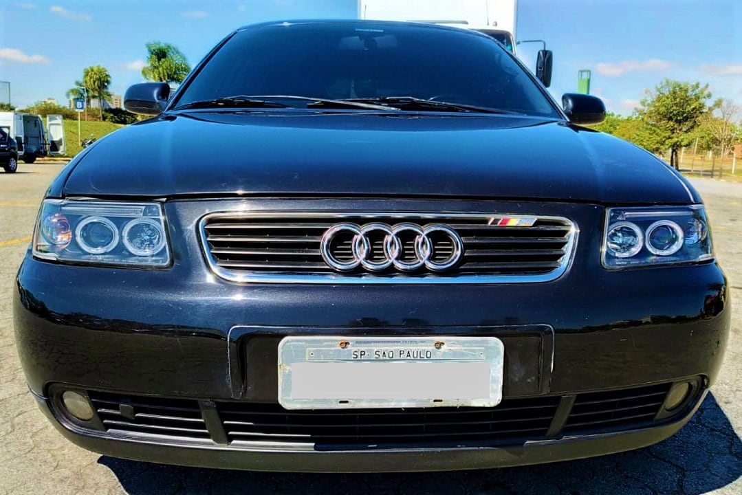 Audi A3 1.6 8v 5 Portas 140 Cv – Motor 0 Km – Câmbio 0km – Impecável