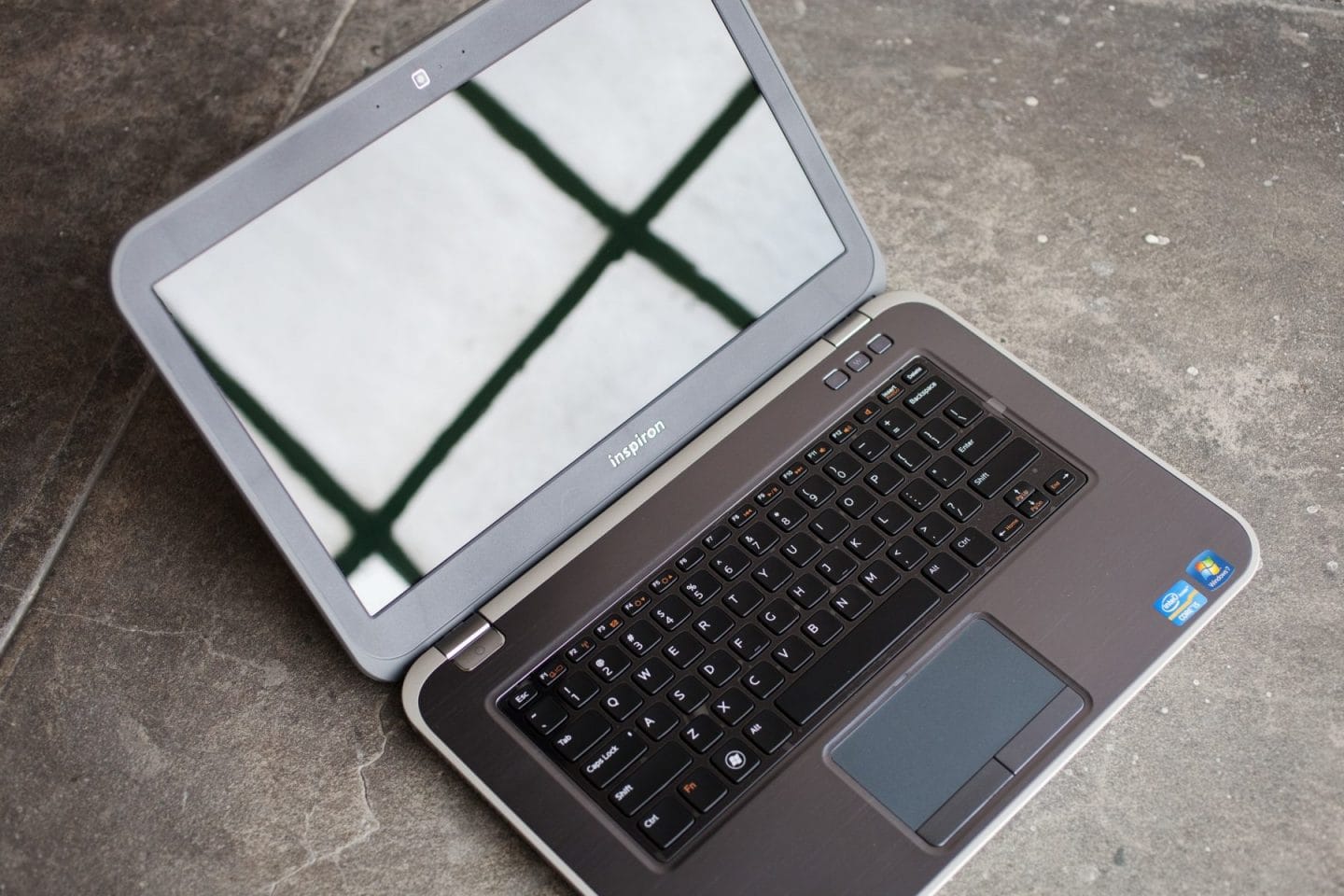 Dell Inspiron 14z | Intel I3 1.9ghz- 6.0gb Ram- Hd 500gb- Ssd32gb