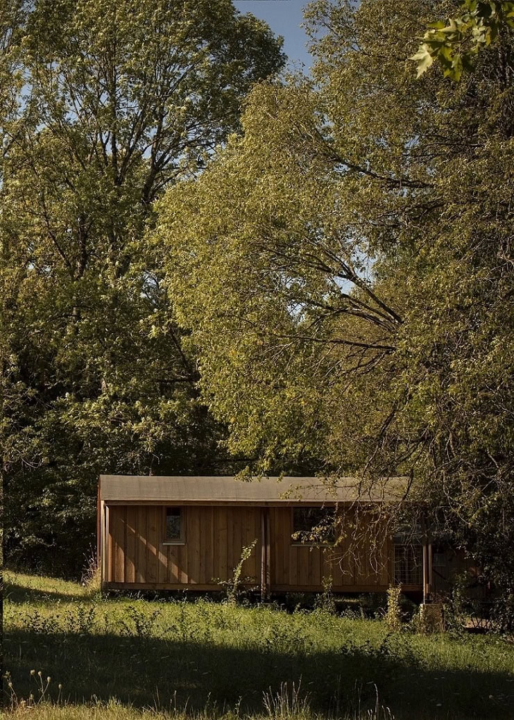 Les écolodges en bois du château de Charnizay