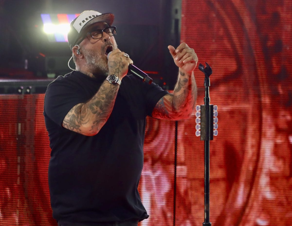 Staind came to the Xfinity Center in Mansfield, Massachusetts on September 18, 2026.