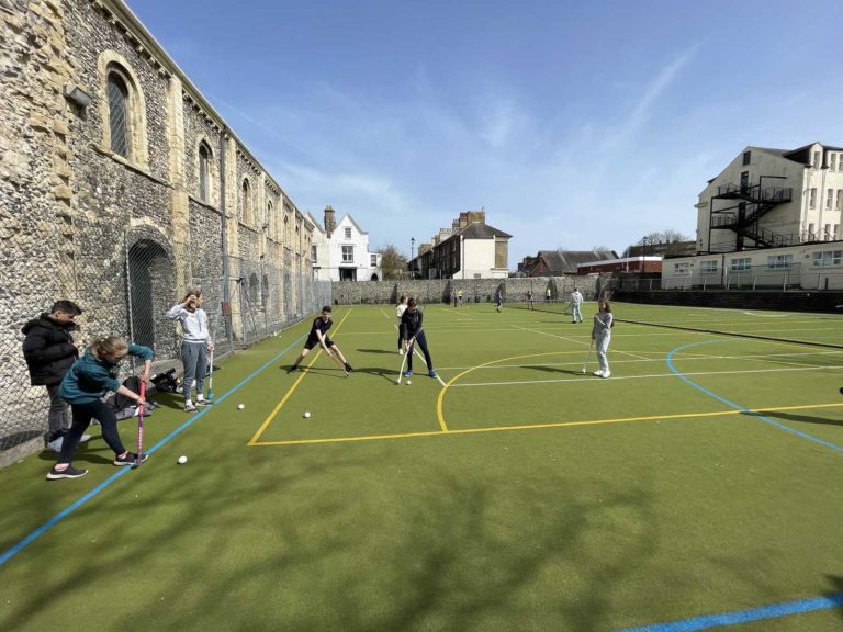 FHC-Sprachreisen - Hockey Dover College O22_384