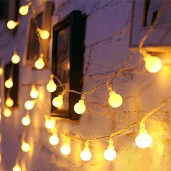 9: LED Globe String Lights Twinkle Lights