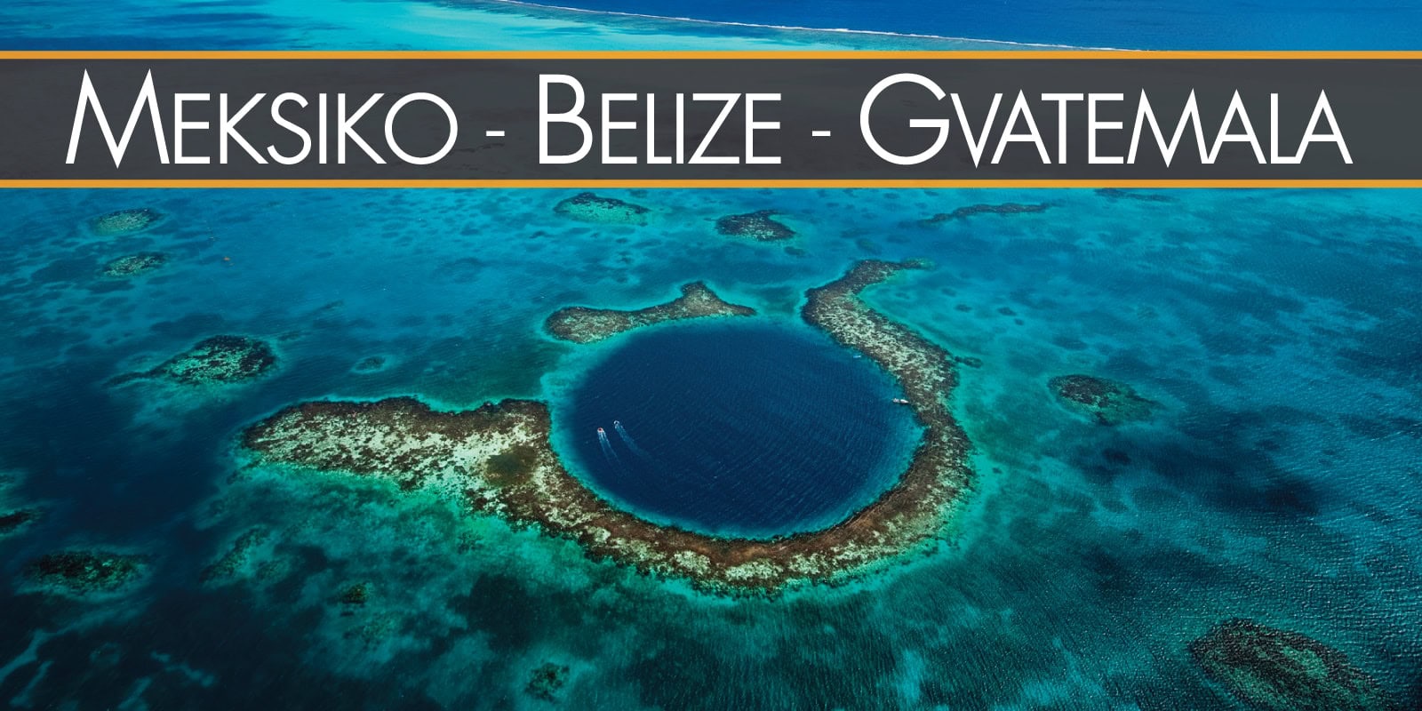 Vazdušni pogled na Veliku plavu rupu u Belizeu sa dva čamca na tirkiznom moru