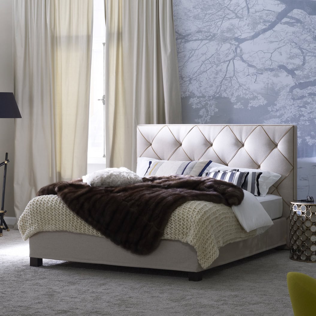 Polsterbett BASIS 25-0 mit Kopfteil OPAL Plus K22-2 im Rautendesign