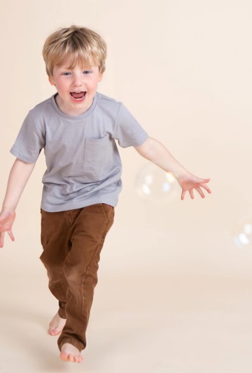 fun relaxed Childrens photo shoot