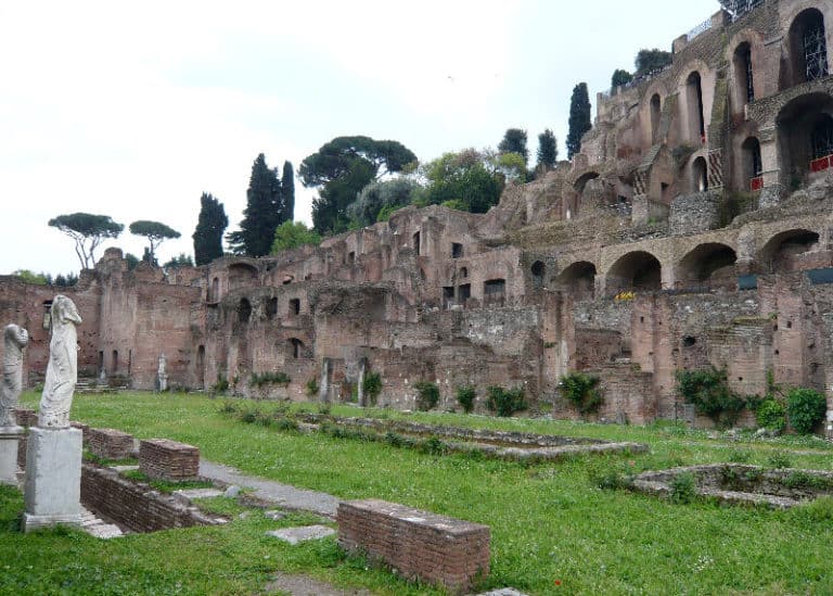 ROMA