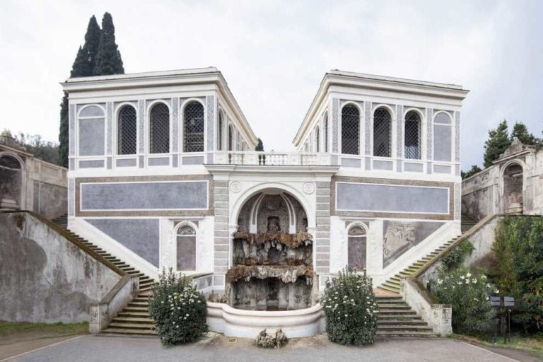 PALATINO