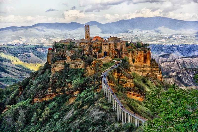 CIVITA DI BAGNOREGIO