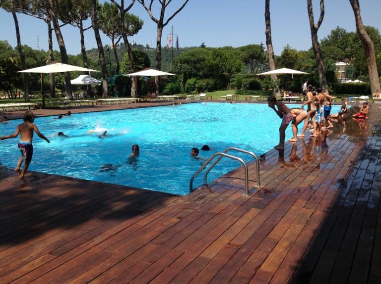 PISCINE ALL'APERTO