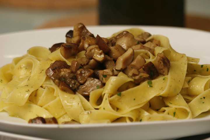 SAGRA DELLE FETTUCCINE AI FUNGHI PORCINI
