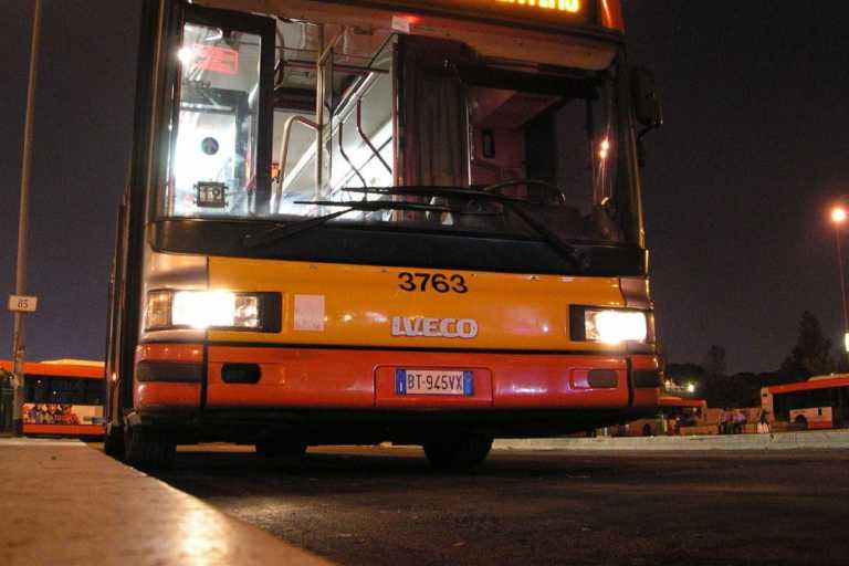 BUS NOTTURNI